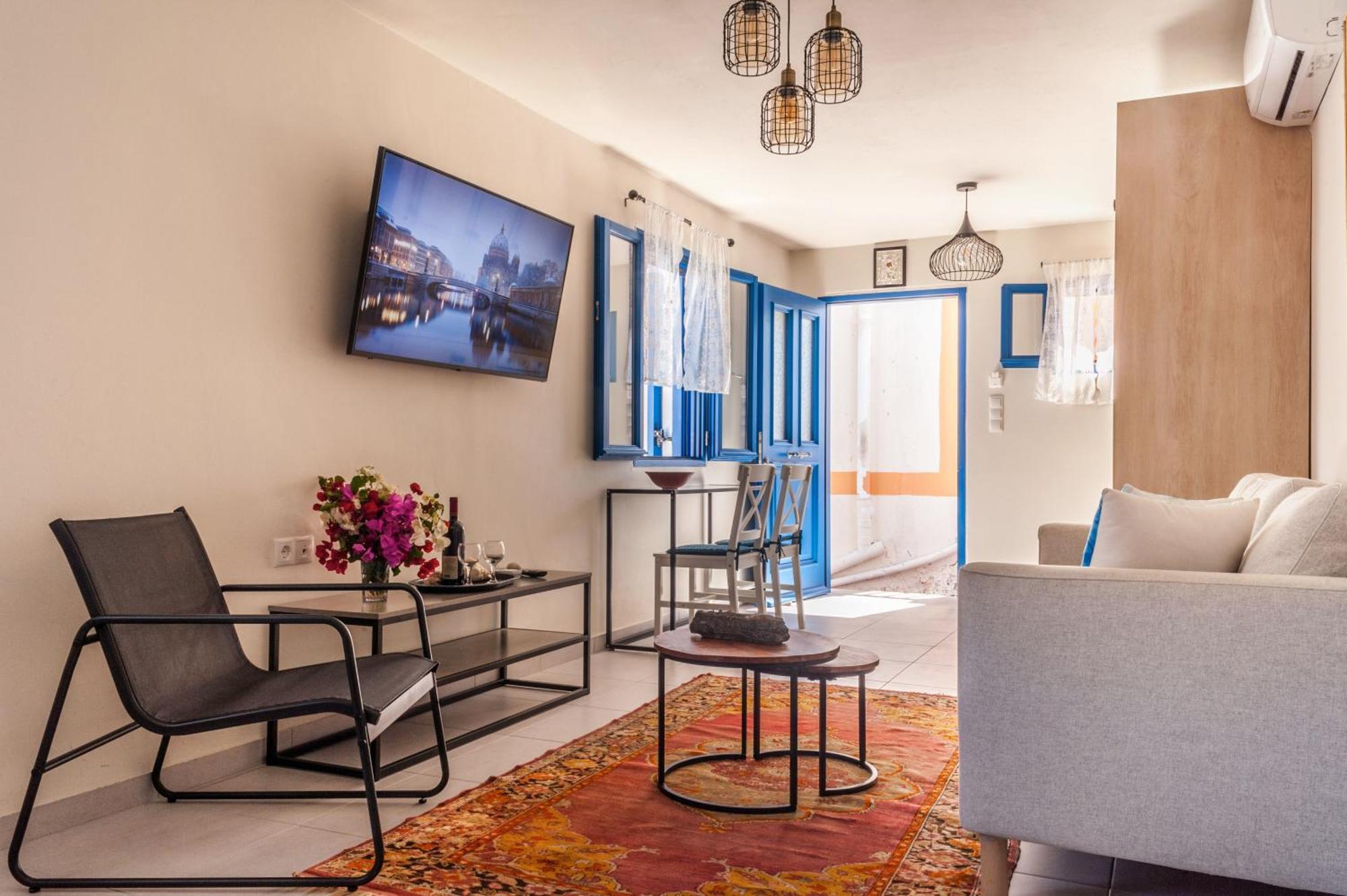 Porphyra Studio Chalki Town Room photo